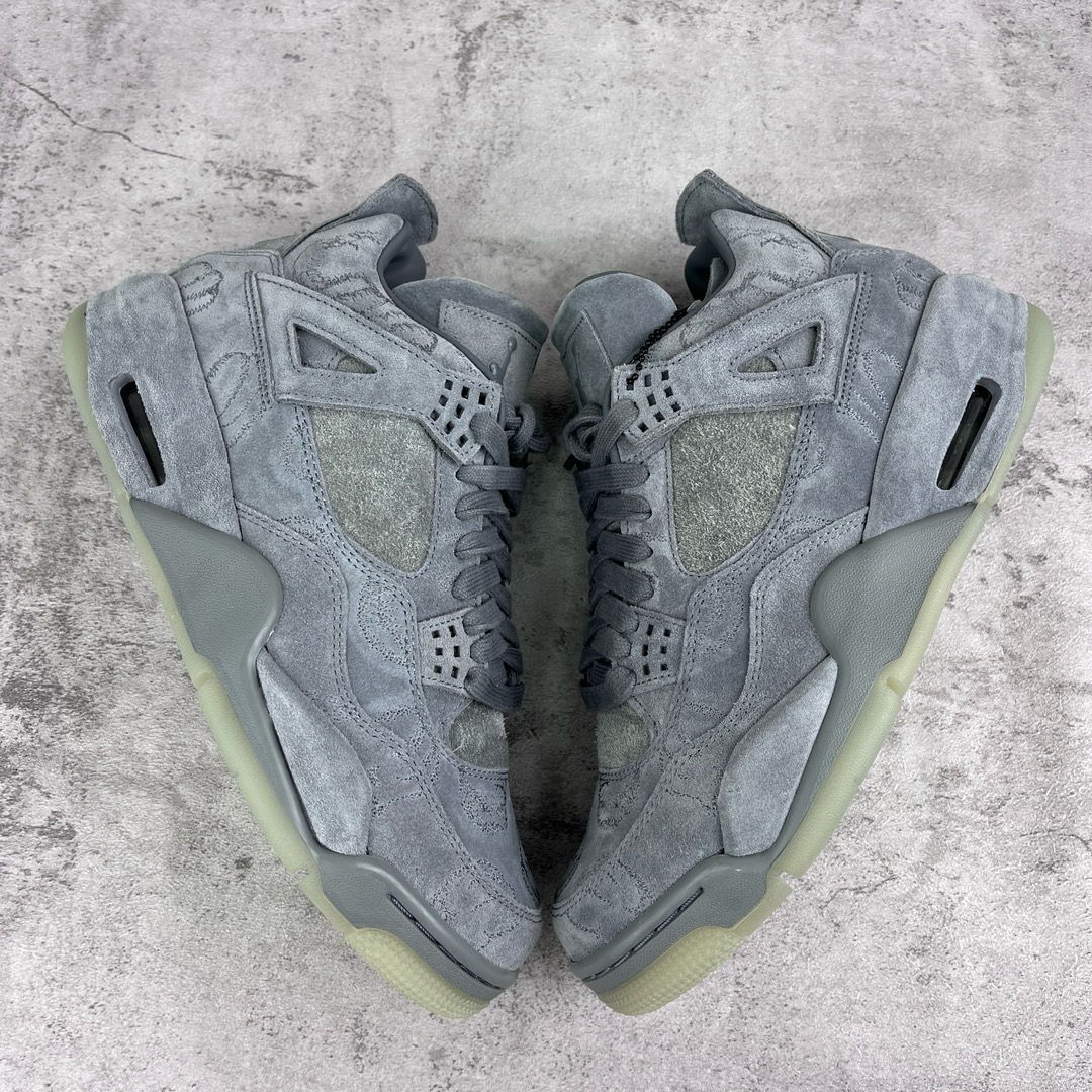 GX Batch KAWS x Air Jordan 4 Retro Cool Grey 930155-003